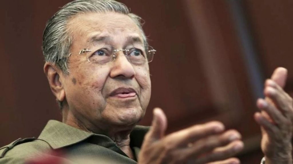 Mahathir slams PTPTN defaulters