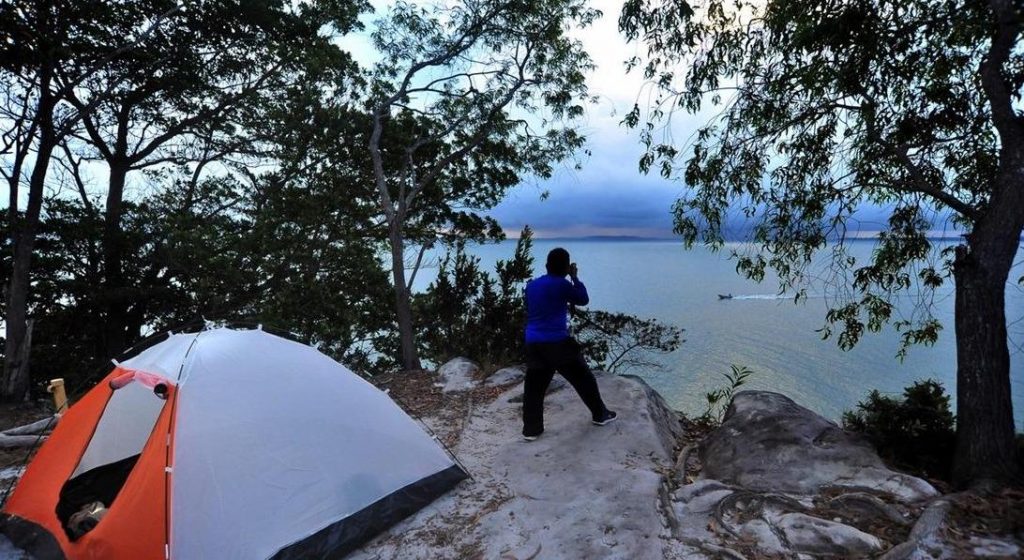 camping