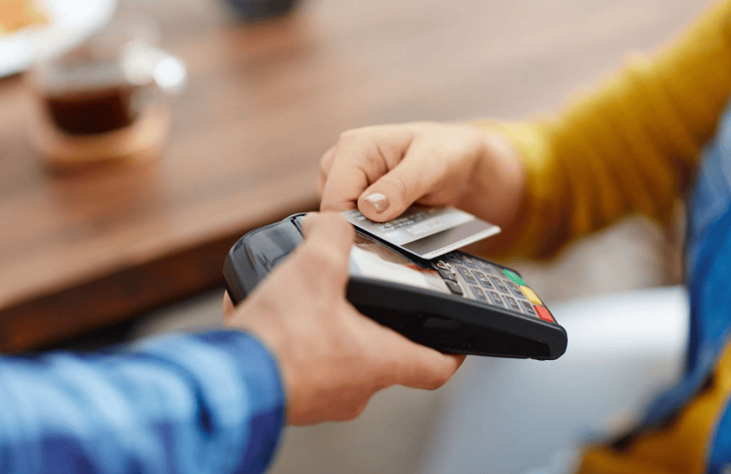 Malaysia consumer spending