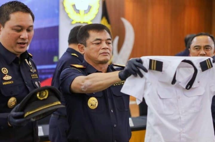 Jakarta arrests malaysian pilot