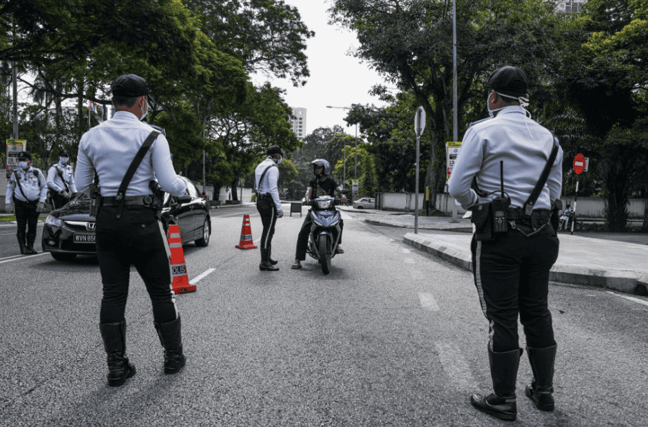 Seremban roadblock schoolboys arrested
