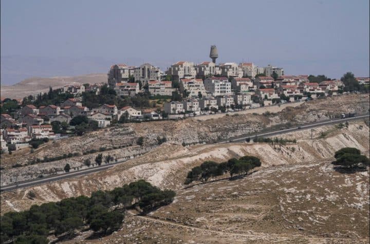 e1 settlement plan israel