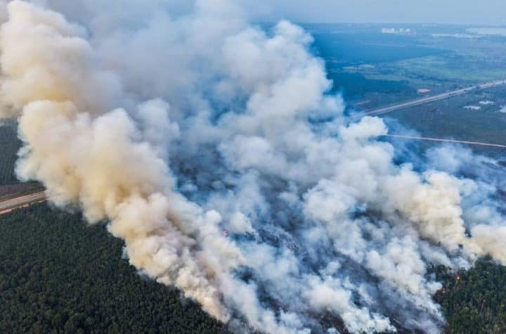 kota tinggi peat fire sebana cove punggai