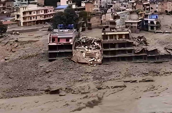 Malaysians uncontactable Nepal floods Rasuwa
