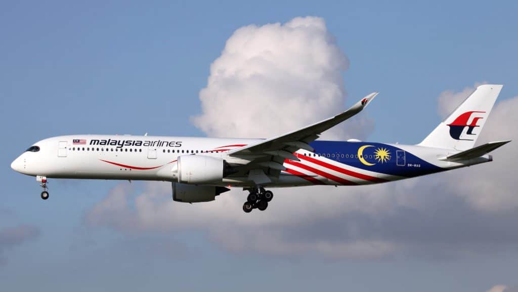 sabah-sarawak flight fare malaysia airlines