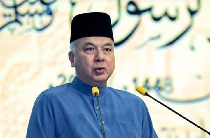 sultan nazrin unity identity