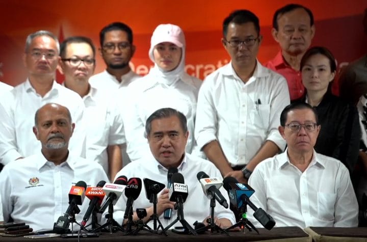 loke offers resignation Transport Minister Najib pardon