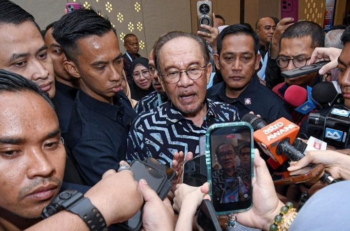 Anwar Ibrahim denies paving way Najib pardon