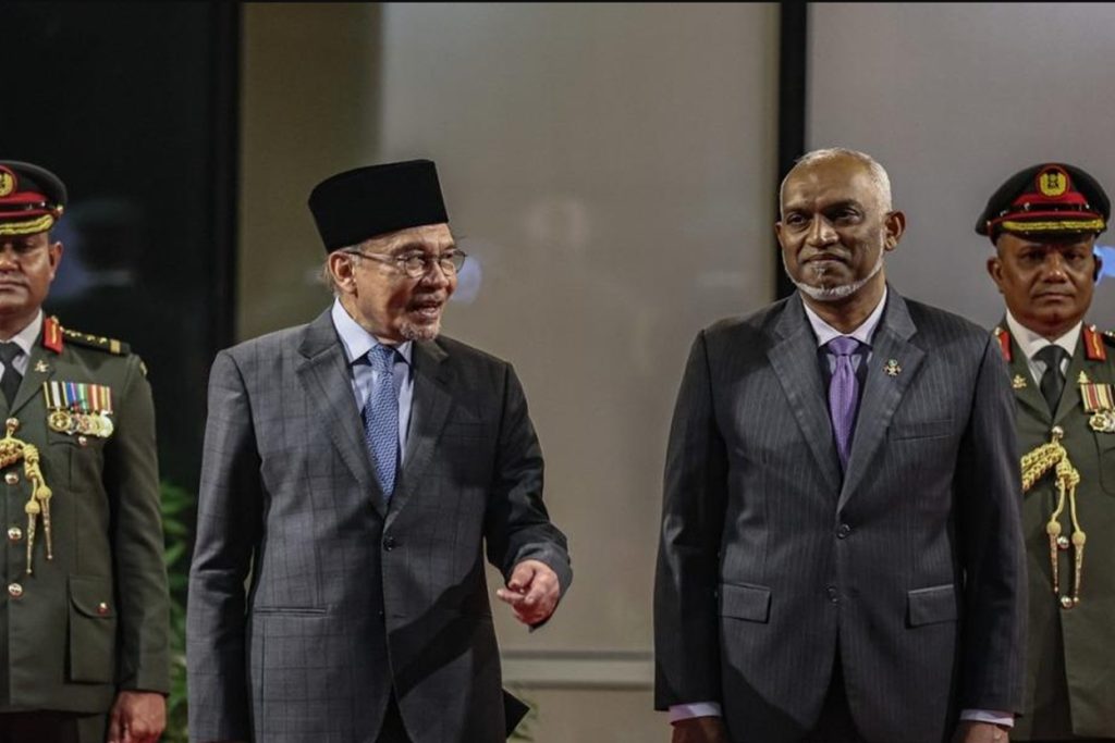 Anwar Maldives Muizzu bilateral