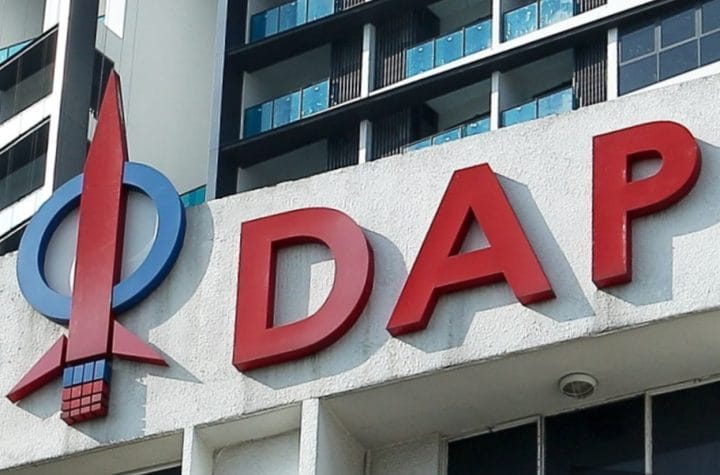 DAP CEC meeting Anthony Loke Najib Razak pardon