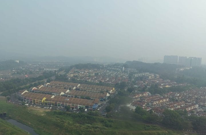 unhealthy API 33 areas Malaysia haze