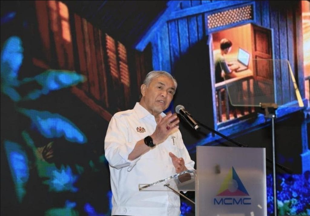 KKDW budget allocation Ahmad Zahid contractor payment