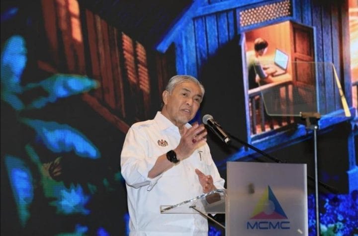 KKDW budget allocation Ahmad Zahid contractor payment