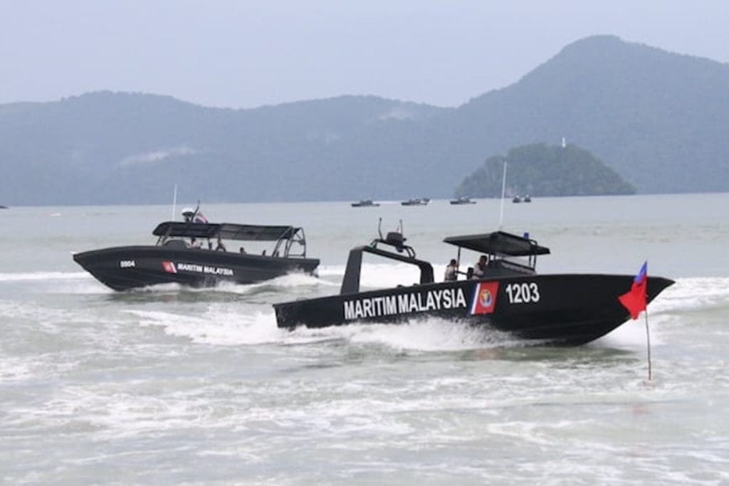 fisherman drowned Pulau Batu Layang