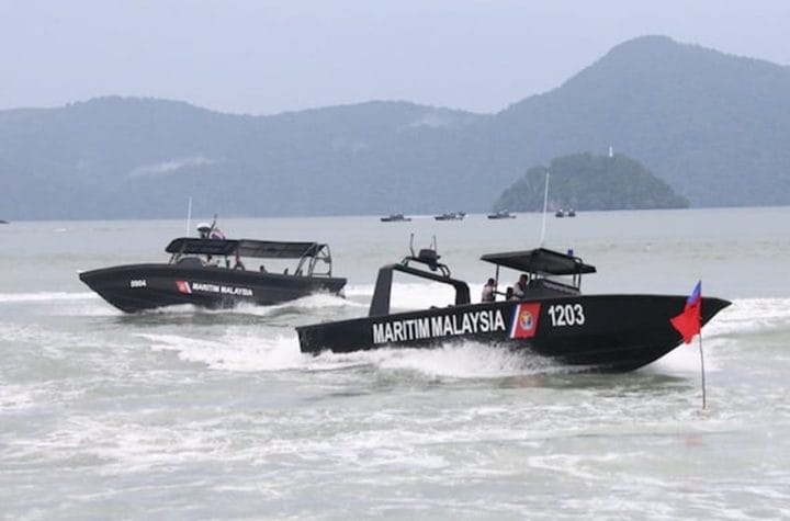 fisherman drowned Pulau Batu Layang