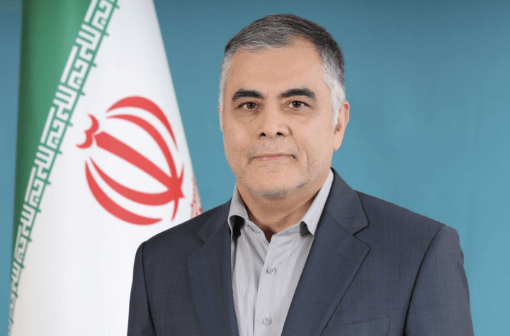 Iran oil gas refineries rebuilt Paknejad