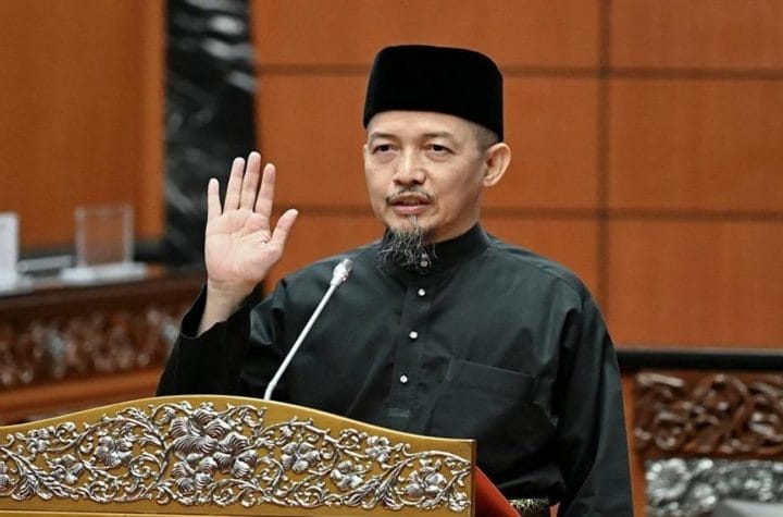 Nik Mohamad Abduh senator second term