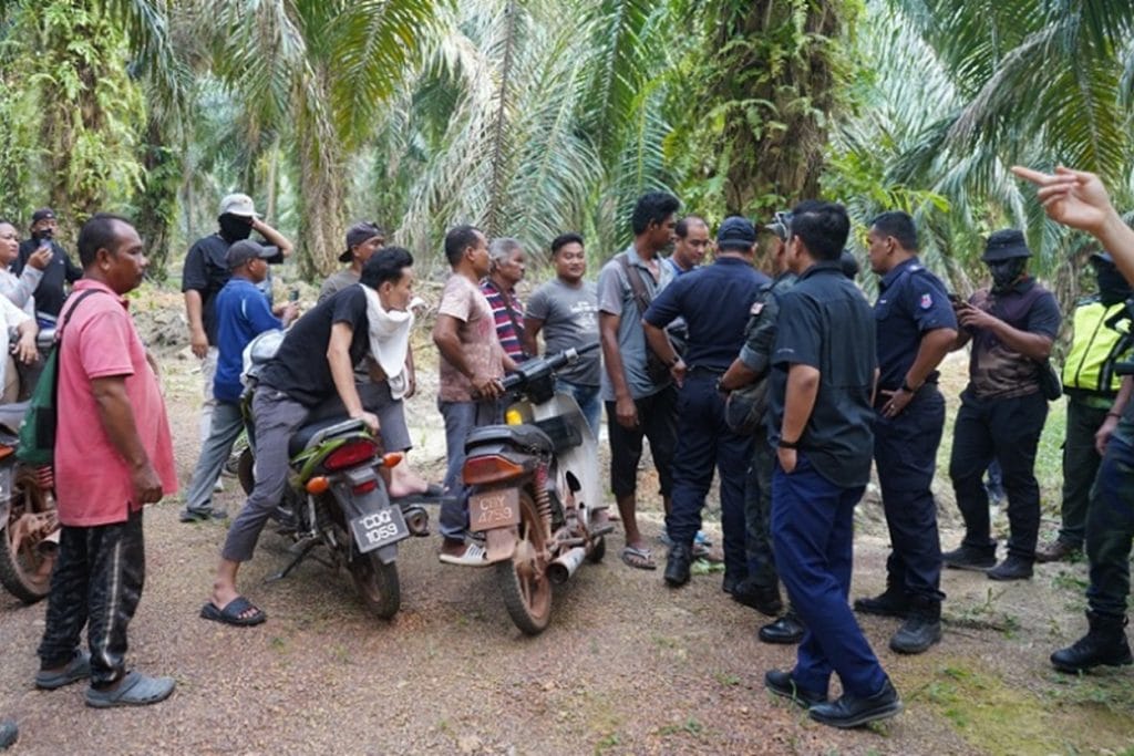 Orang Asli arrested Tasek Bera