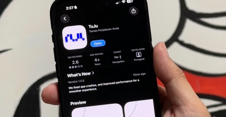LLM TuJu navigation app disruption user surge Waze ban
