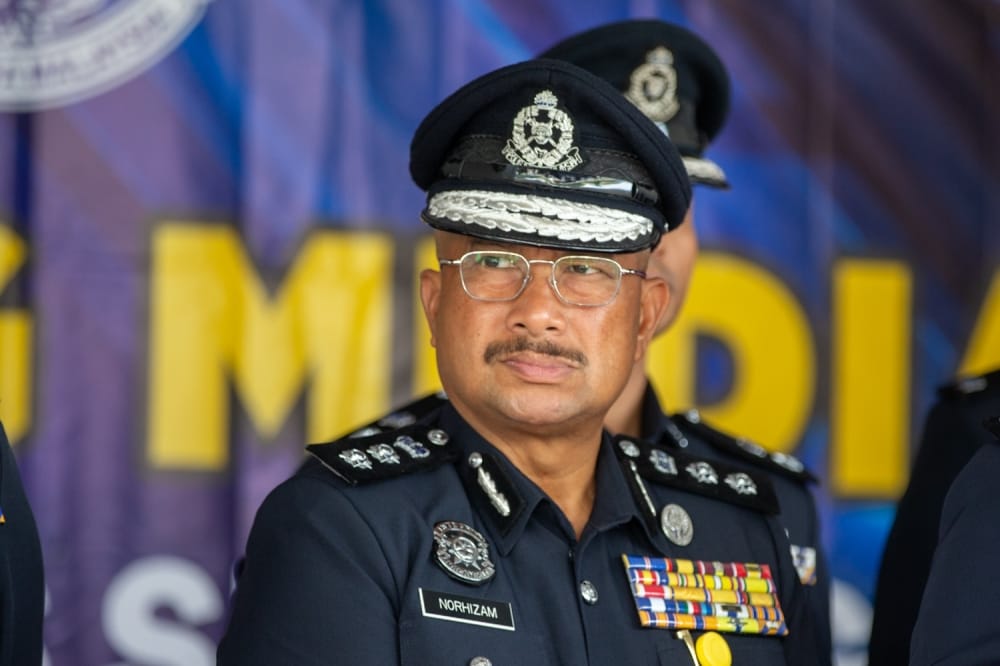 Mortar bombs Dengkil police disposal RORO